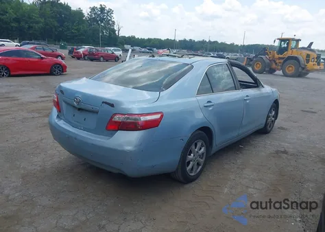 2009 Toyota Camry Le z USA, uszkodzony, nr VIN 4T1BE46K79U814545